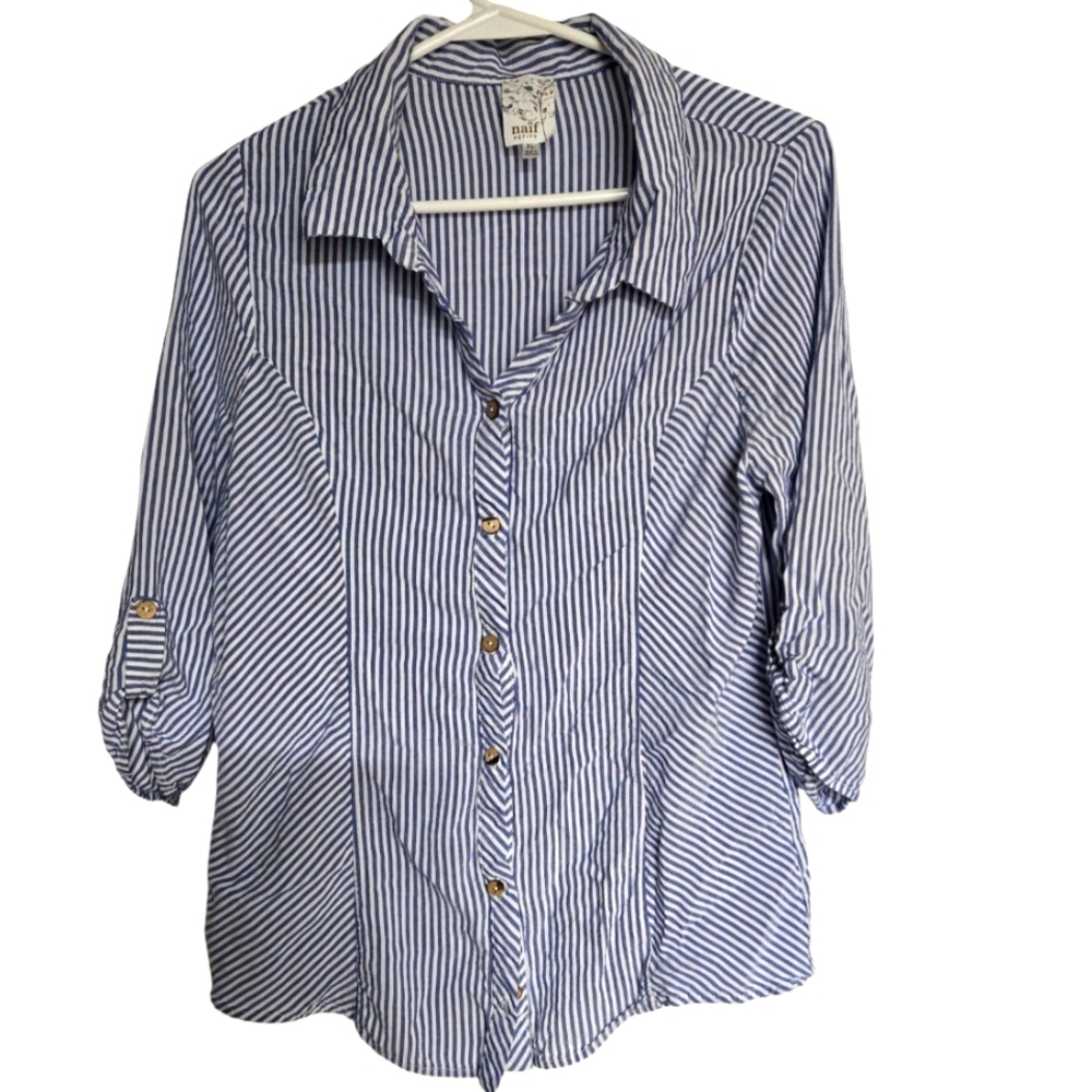 M027 // Naïf Anthropologie Blue And White Striped Button-Up Women's Top // PL